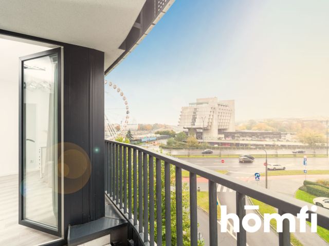 FOR RENT! APARTMENT WITH A VIEW OF THE FORUM HOTEL IN THE MODERN BARSKA 69 DEVELOPMENT - Apartment - Rent - Kraków, Podgórze / Dębniki