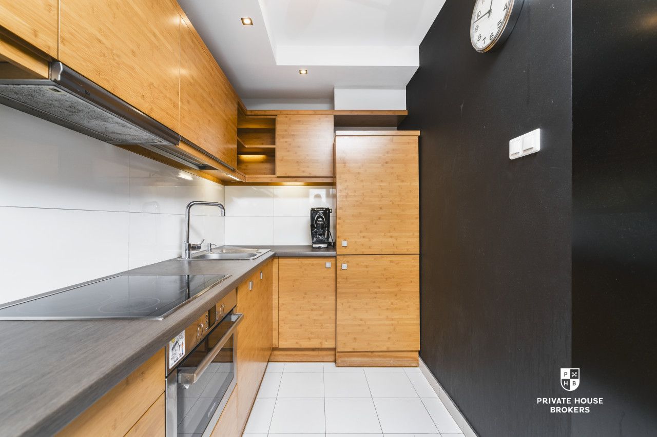 Spacious studio flat at Piwna street - Apartment - Rent - Kraków, Podgórze