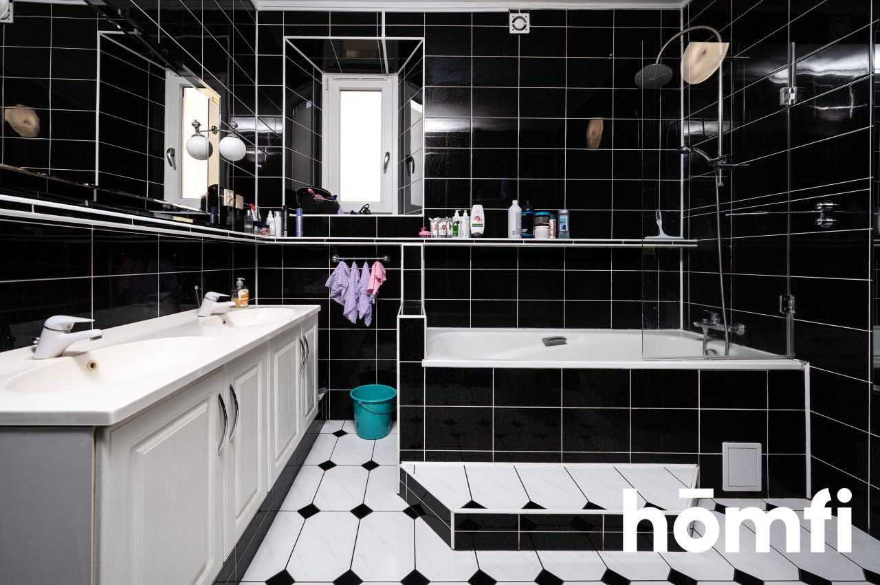 SEGMENT WITH A 400 M2 PLOT IN OLECHÓW - House - Sale - Łódź, Widzew