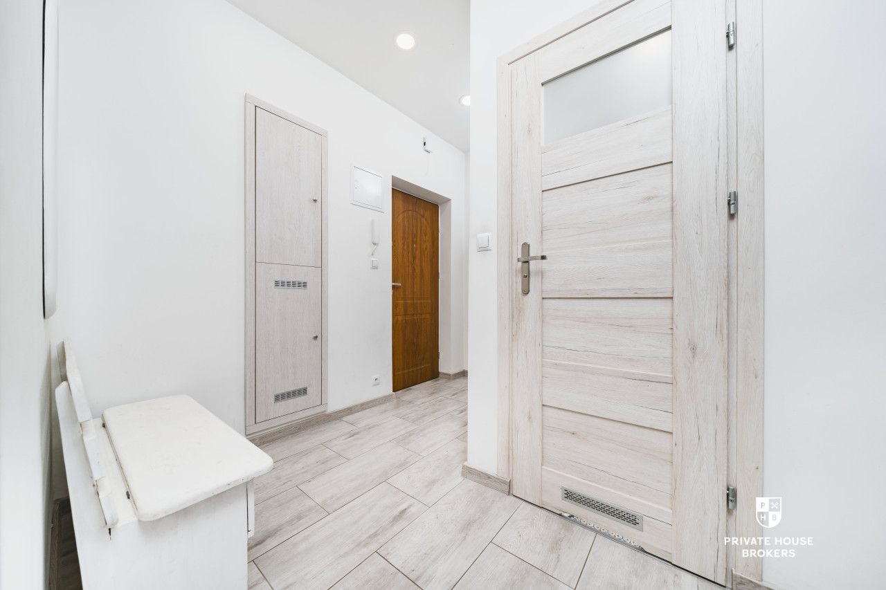 Comfortable 2-room apartment 36m² with balcony, Nowa Huta - Apartment - Sale - Kraków, Nowa Huta