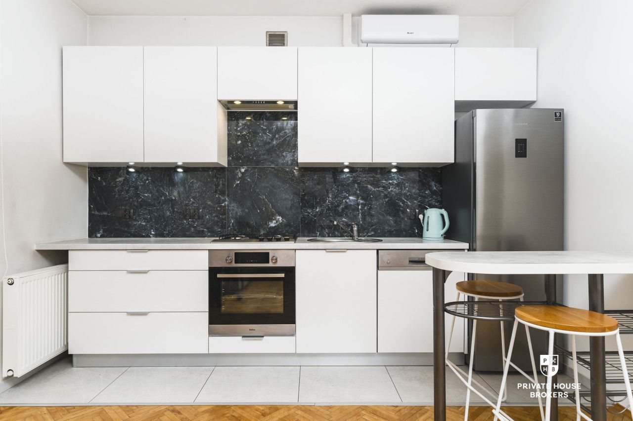 Comfortable 2-room apartment 36m² with balcony, Nowa Huta - Apartment - Sale - Kraków, Nowa Huta