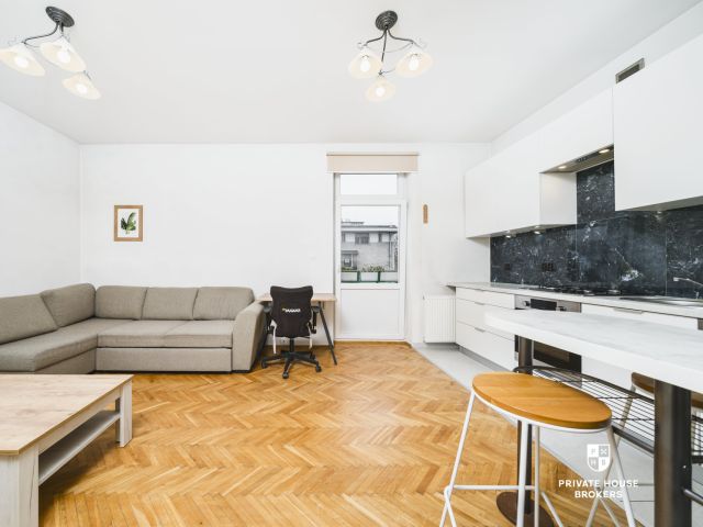 Comfortable 2-room apartment 36m² with balcony, Nowa Huta - Apartment - Sale - Kraków, Nowa Huta