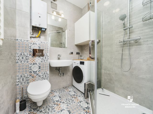 Comfortable 2-room apartment 36m² with balcony, Nowa Huta - Apartment - Sale - Kraków, Nowa Huta