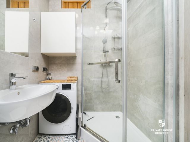 Comfortable 2-room apartment 36m² with balcony, Nowa Huta - Apartment - Sale - Kraków, Nowa Huta