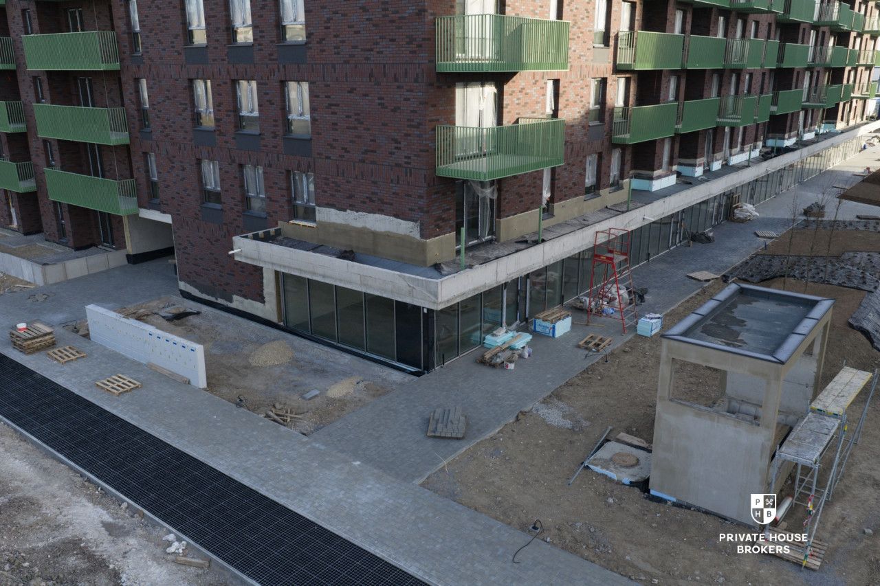 Lokal handlowo- usługowy Centralna 49 mkw - Lokal użytkowy - Wynajem - Kraków, Nowa Huta