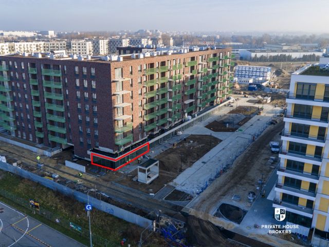 Narożny lokal handlowo- usługowy Centralna 49 mkw - Lokal użytkowy - Wynajem - Kraków, Nowa Huta