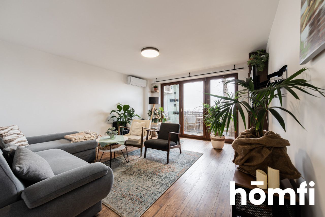 Large apartment after general renovation - Apartment - Sale - Radom, Gołębiów II