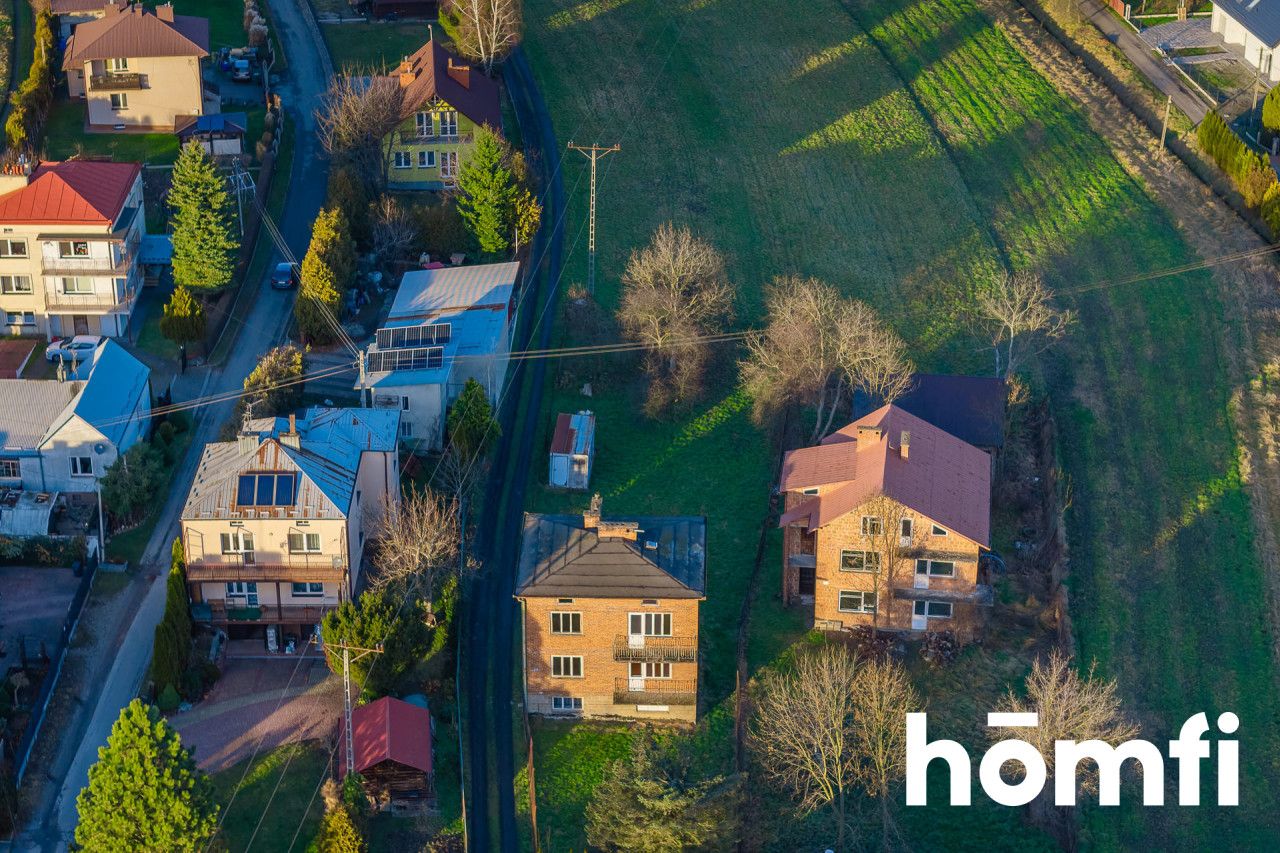 HOUSE FOR RENOVATION WITH INVESTMENT POTENTIAL - Дім - Продаж - Rzeszów, Zwięczyca