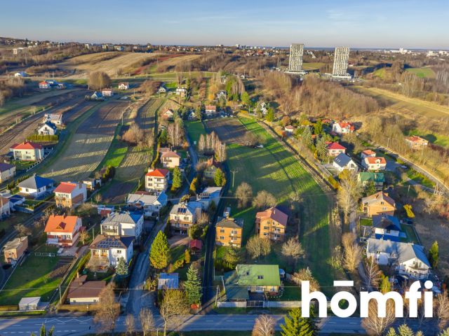 DOM DO REMONTU Z POTENCJAŁEM INWESTYCYJNYM - Dom - Sprzedaż - Rzeszów, Zwięczyca