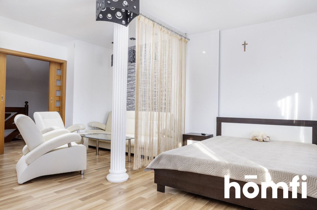 A COZY HOME IN THE HEART OF THE ŚWIĘTOKRZYSKIE MOUNTAINS - Дім - Продаж - Kielecki, Bieliny / Huta Nowa