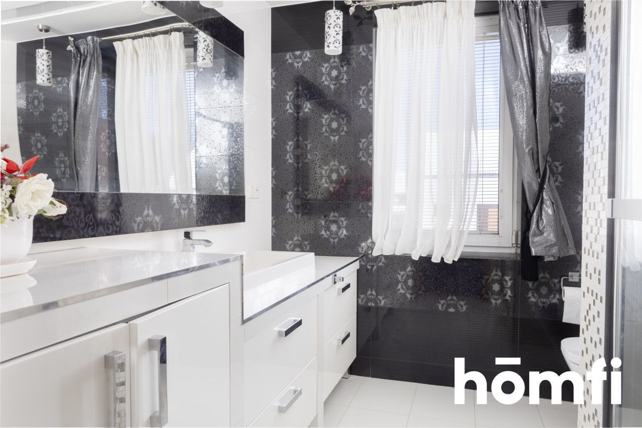 A COZY HOME IN THE HEART OF THE ŚWIĘTOKRZYSKIE MOUNTAINS - Дім - Продаж - Kielecki, Bieliny / Huta Nowa