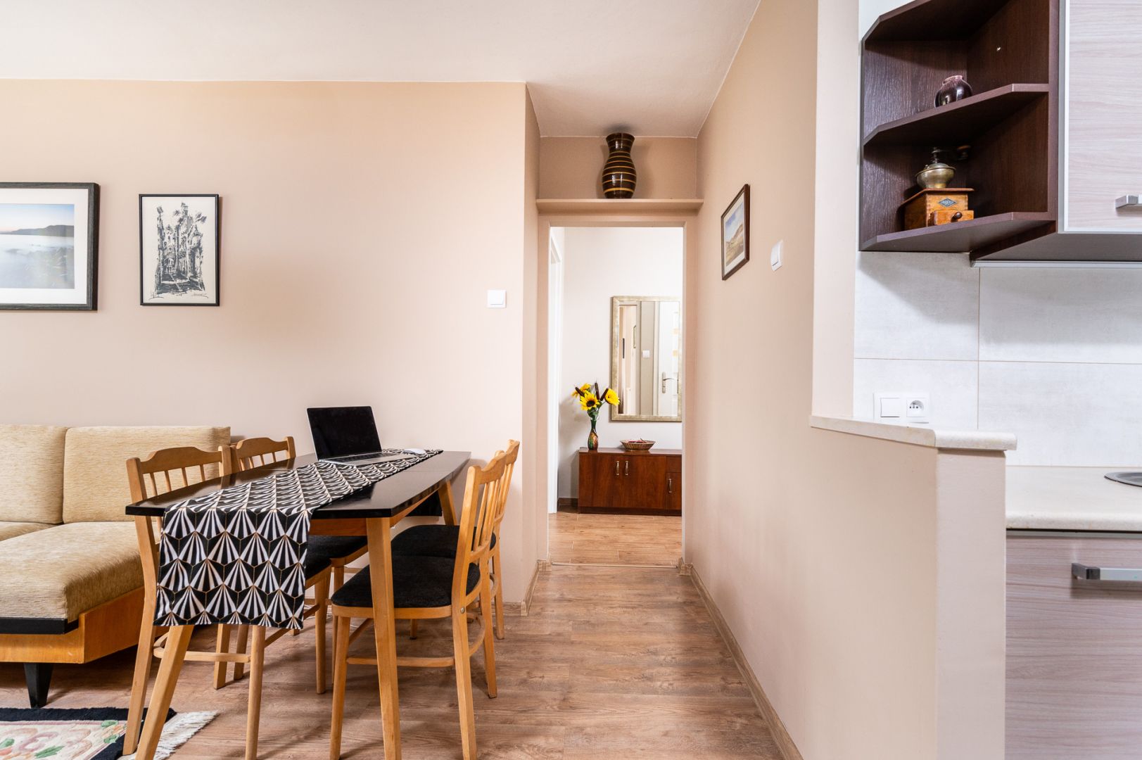 Dwupokojowe do wejścia, os. Na Lotnisku - Mieszkanie - Sprzedaż - Kraków, Nowa Huta