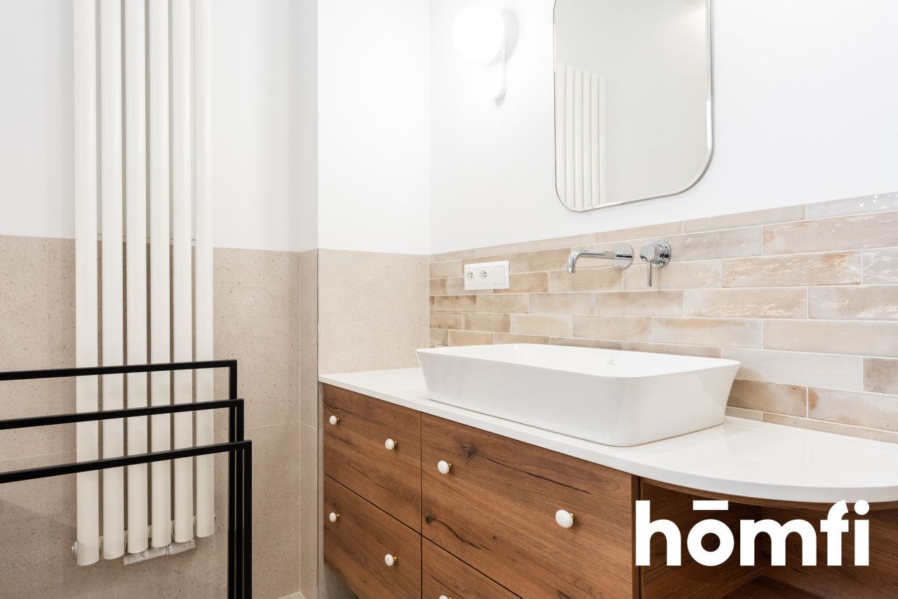 For sale is a unique, 120 sq m family apartment located in the central part of Warsaw - Apartment - Sale - Warszawa, Ochota