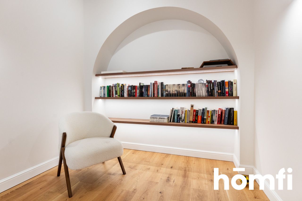 For sale is a unique, 120 sq m family apartment located in the central part of Warsaw - Квартира - Продаж - Warszawa, Ochota