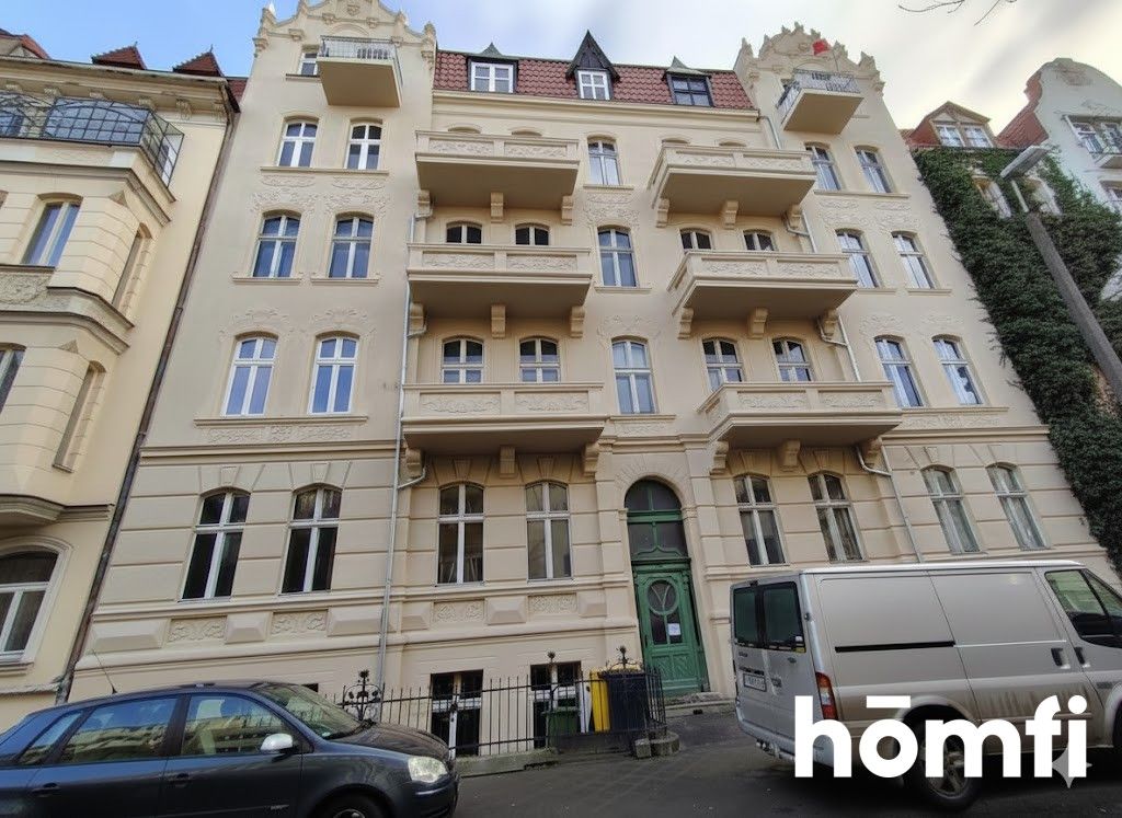 Large, investment-grade, with the possibility of division - Квартира - Продаж - Toruń, Bydgoskie Przedmieście