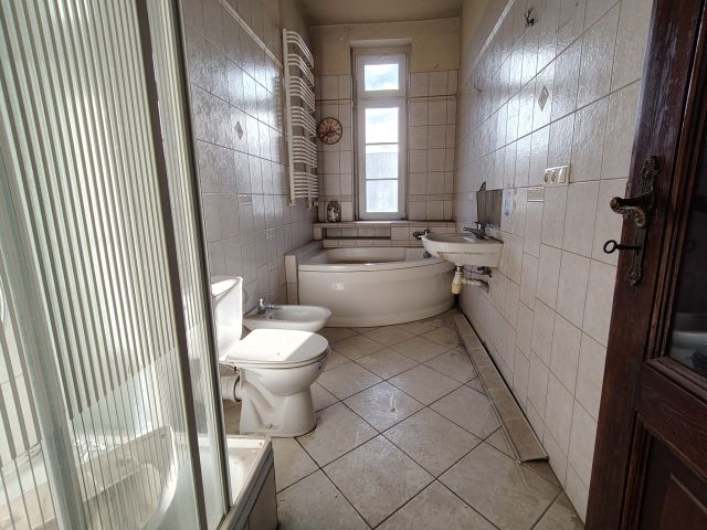 duze, inwestycyjne, mozliwosc podzialu - Mieszkanie - Sprzedaż - Toruń, Bydgoskie Przedmieście