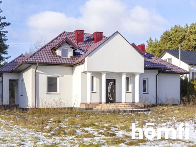 A spacious and comfortable house in Wierzbica - House - Sale - Pińczowski, Kije / Wierzbica