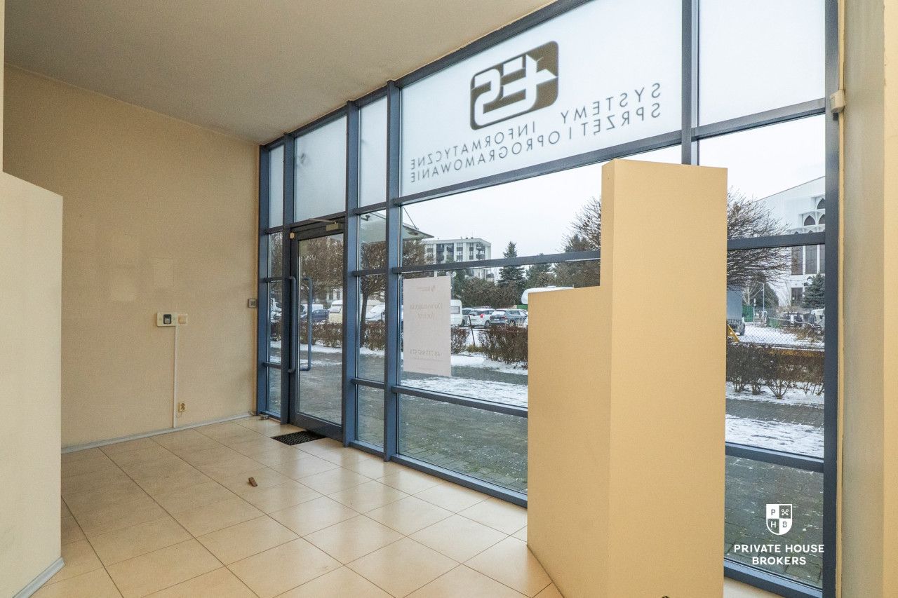 Commercial space for rent Czyżyny district 62 mkw - Commercial premises - Rent - Kraków, Nowa Huta / Czyżyny