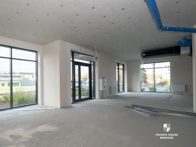 Commercial space for rent Walerego Sławka street 178 sqm - Commercial premises - Rent - Kraków, Podgórze