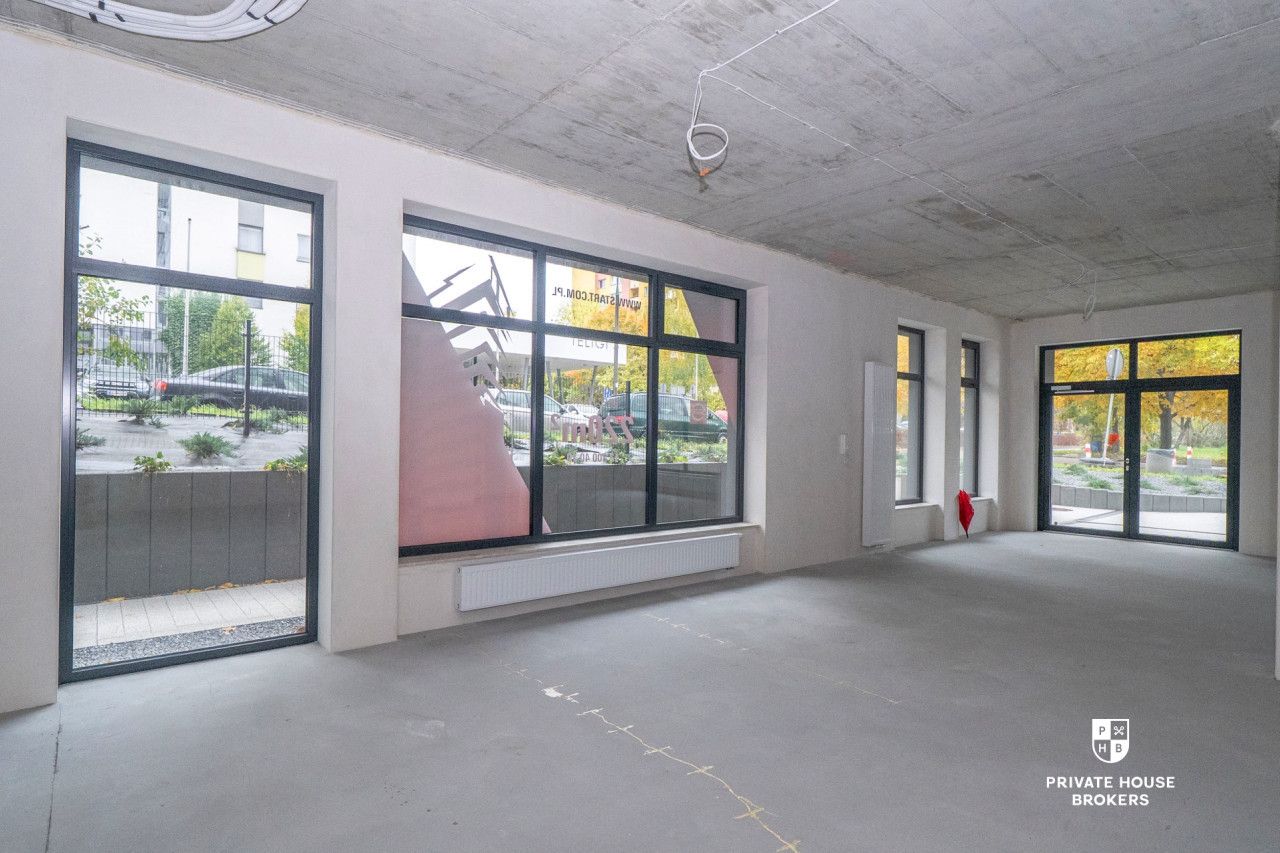 Commercial space for rent 220 sqm Republiki Korczakowskiej street - Commercial premises - Rent - Kraków, Podgórze