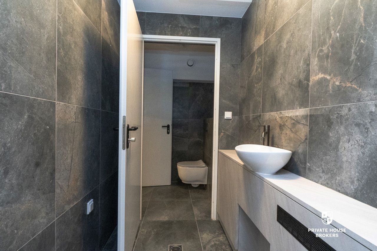 Commercial space for rent 22 sqm Kalwaryjska street - Комерційне приміщення - Оренда - Kraków, Podgórze