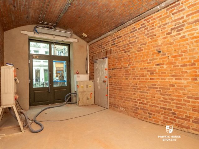 Commercial space for rent 22 sqm Kalwaryjska street - Commercial premises - Rent - Kraków, Podgórze