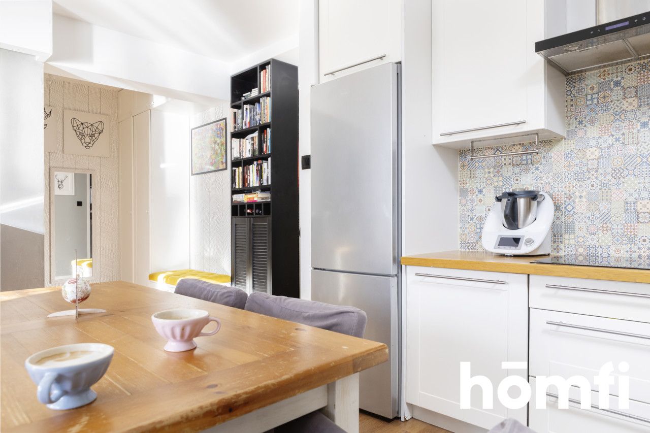 Przestronne mieszkanie z garażem i komórką - Mieszkanie - Sprzedaż - Kielce, Herby