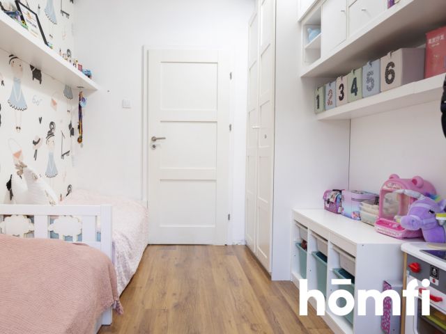 Spacious apartment with garage and storage room - Квартира - Продаж - Kielce, Herby