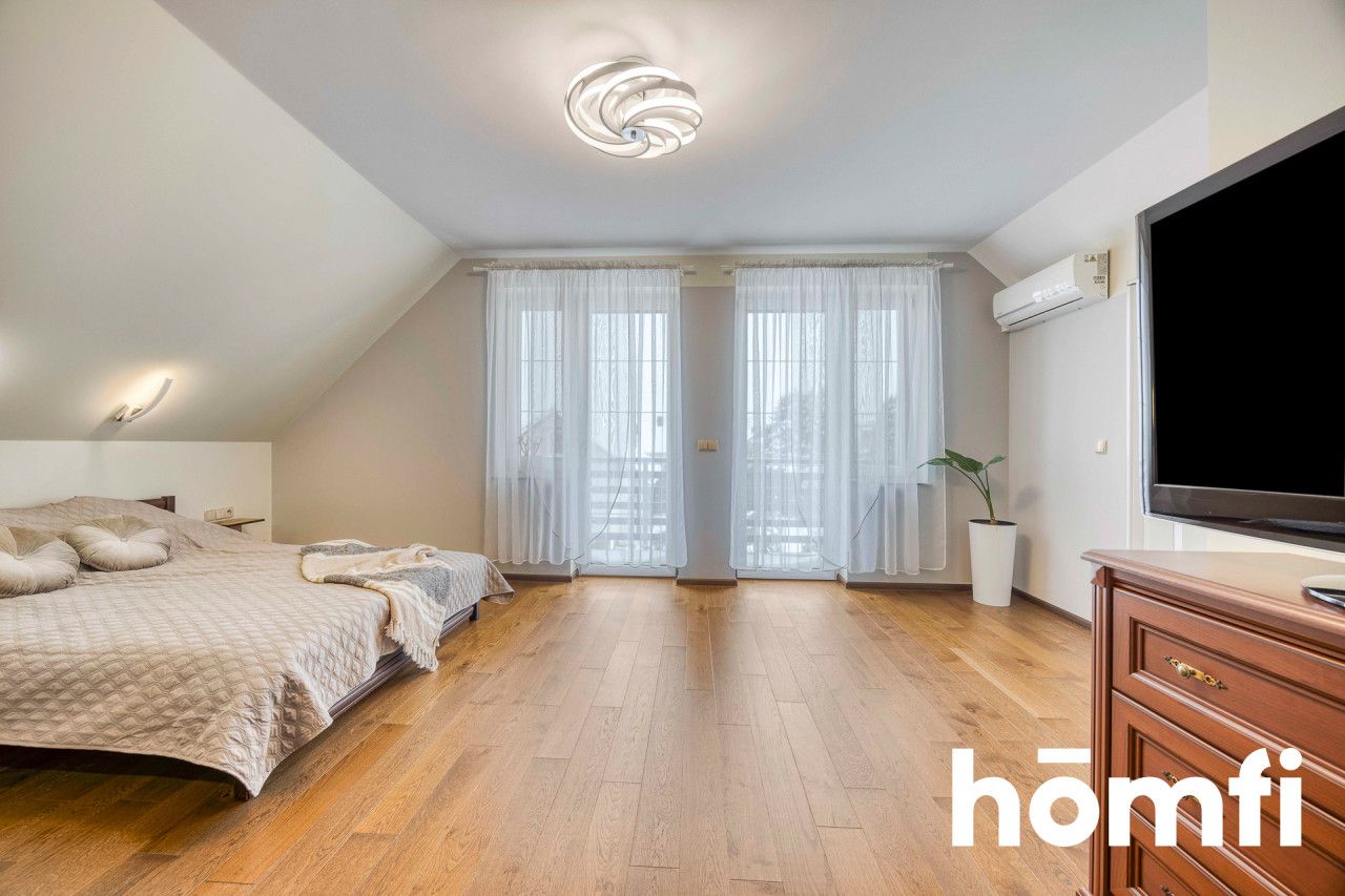 Dom wolnostojący z klimatyzacją i fotowoltaiką - Dom - Sprzedaż - Rzeszowski, Boguchwała