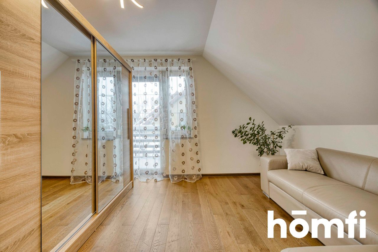 Dom wolnostojący z klimatyzacją i fotowoltaiką - Dom - Sprzedaż - Rzeszowski, Boguchwała