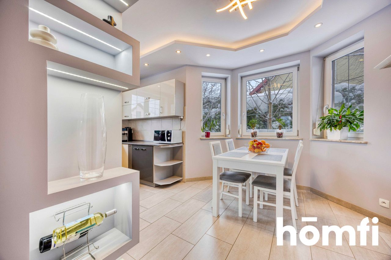 Dom wolnostojący z klimatyzacją i fotowoltaiką - Dom - Sprzedaż - Rzeszowski, Boguchwała