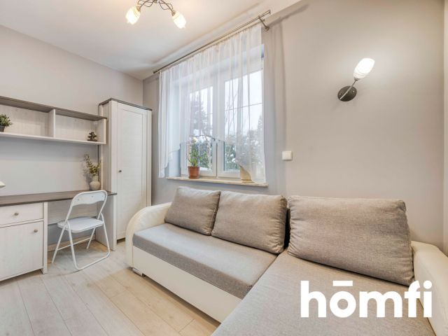 Detached house with air conditioning and photovoltaics - Дім - Продаж - Rzeszowski, Boguchwała