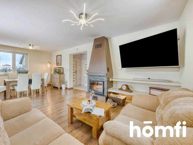 Detached house with air conditioning and photovoltaics - Дім - Продаж - Rzeszowski, Boguchwała