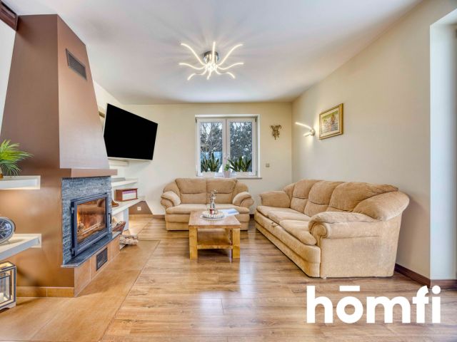 Detached house with air conditioning and photovoltaics - Дім - Продаж - Rzeszowski, Boguchwała