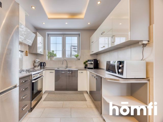 Dom wolnostojący z klimatyzacją i fotowoltaiką - Dom - Sprzedaż - Rzeszowski, Boguchwała