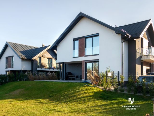 Luxury 3-Bedroom Terraced House with Garden in Mogilany - House - Sale - Krakowski, Mogilany