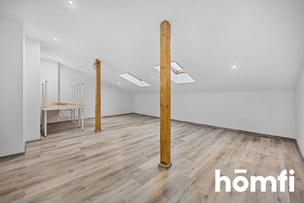 Możliwość podziału na 6 mieszkań | Fotowoltaika - Dom - Sprzedaż - Rzeszów, Zalesie