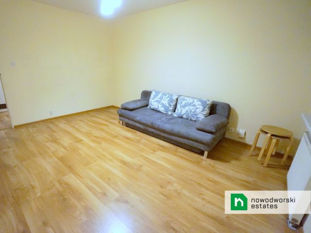 Studio apartment on Mogilska street - Квартира - Оренда - Kraków, Śródmieście / Grzegórzki