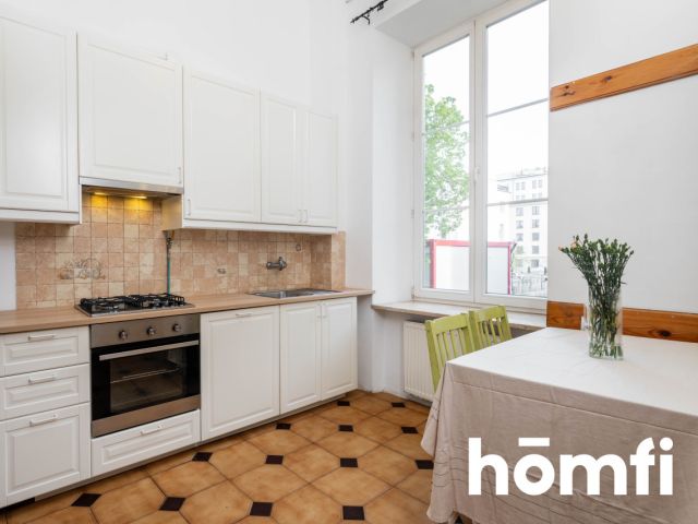 Klimatyczne 3-pok mieszkanie na Pięknej. 4,5 WYSOKIE!!! Antresola. - Mieszkanie - Wynajem - Warszawa, Śródmieście