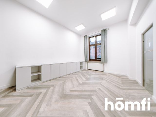 Lokal użytkowy 46m2 na Nowym Rynku w Toruniu - Lokal użytkowy - Wynajem - Toruń, Stare Miasto