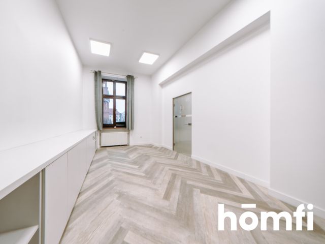 Lokal użytkowy 46m2 na Nowym Rynku w Toruniu - Lokal użytkowy - Wynajem - Toruń, Stare Miasto