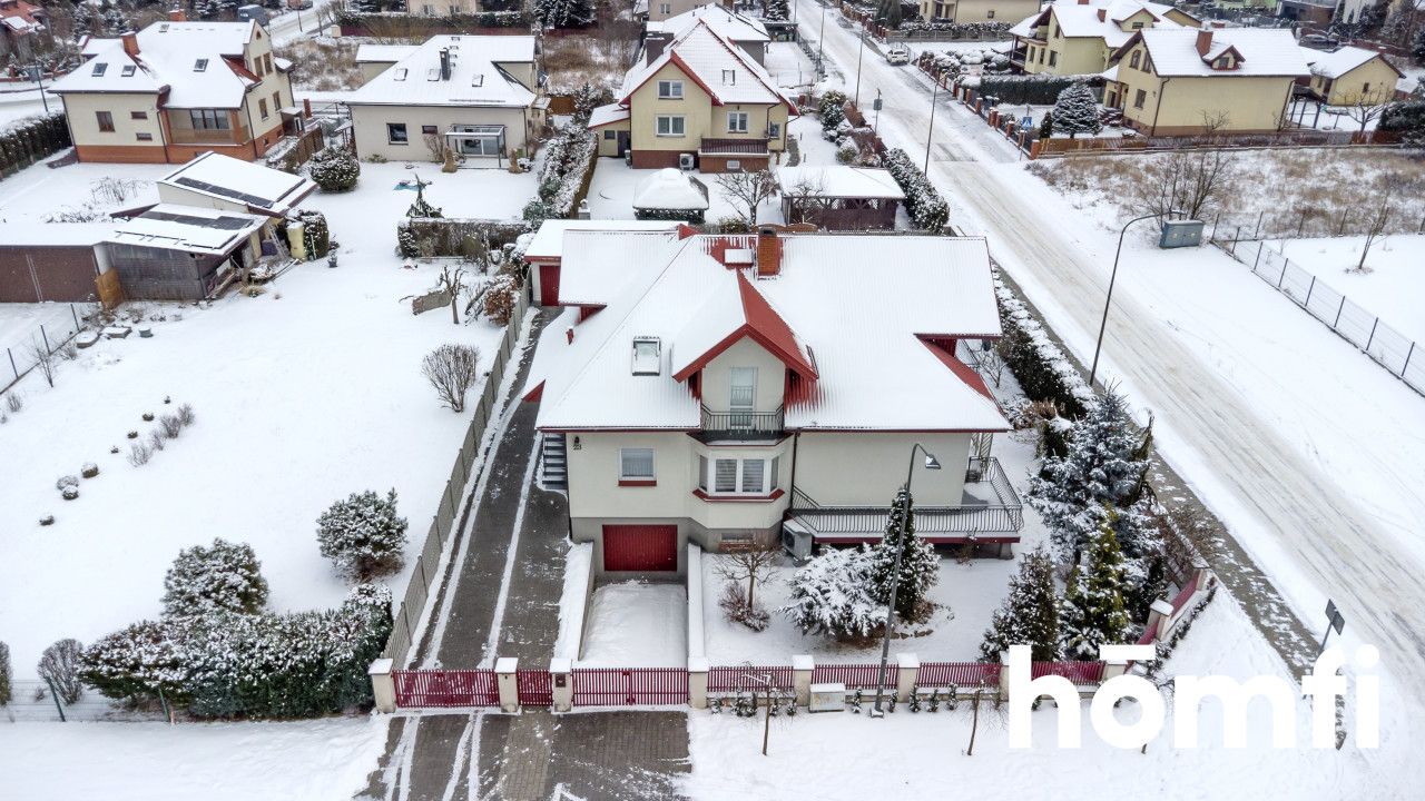 DOM GOTOWY DO WPROWADZENIA, 10 KM OD KIELC - Dom - Sprzedaż - Kielecki, Piekoszów