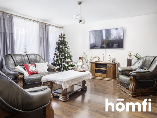 HOUSE READY TO MOVE IN, 10 KM FROM KIELCE - Дім - Продаж - Kielecki, Piekoszów