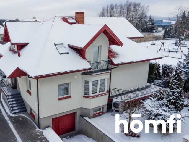 HOUSE READY TO MOVE IN, 10 KM FROM KIELCE - Дім - Продаж - Kielecki, Piekoszów