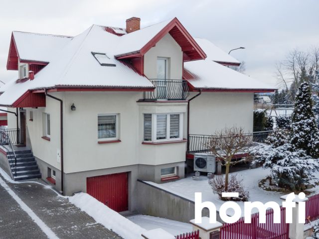 HOUSE READY TO MOVE IN, 10 KM FROM KIELCE - Дім - Продаж - Kielecki, Piekoszów