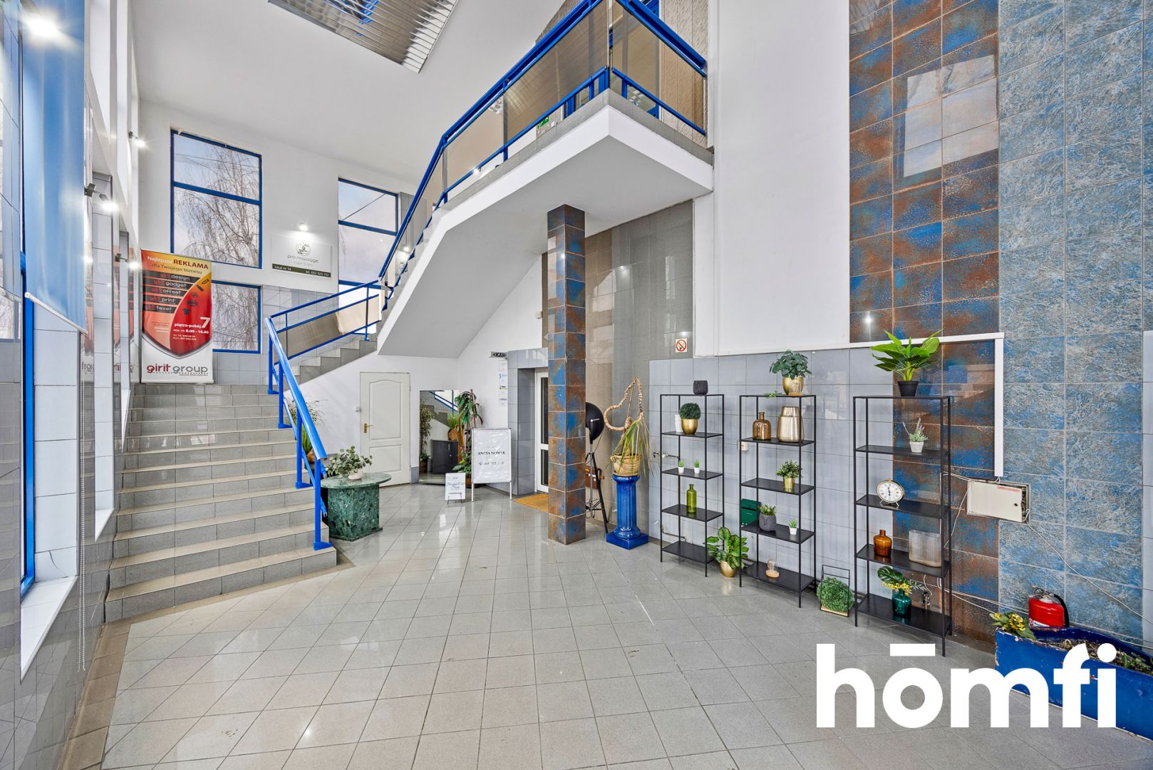 Office–Retail–Warehouse Property near A4, Dębica - Комерційне приміщення - Продаж - Dębicki, Dębica