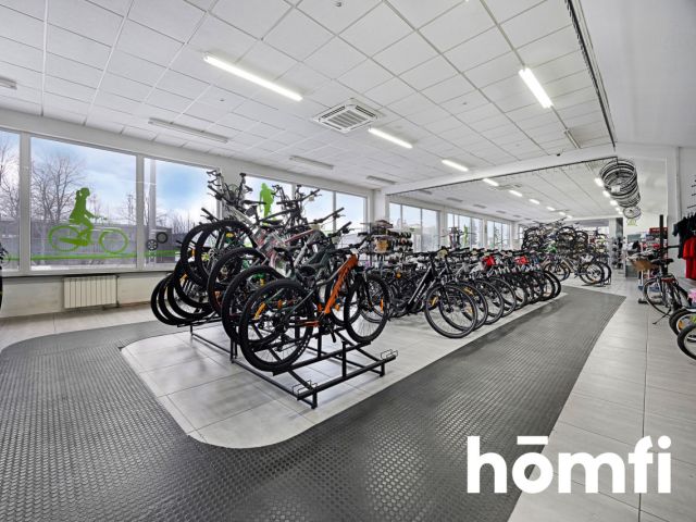 Office–Retail–Warehouse Property near A4, Dębica - Комерційне приміщення - Продаж - Dębicki, Dębica
