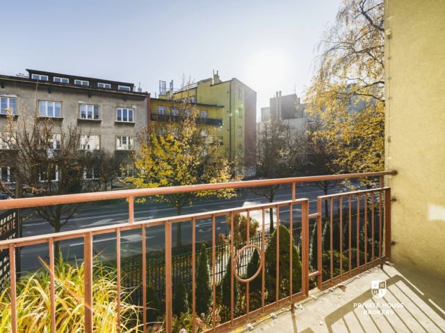 Dwupokojowe mieszkanie na Osiedlu Oficerskim - ul.Brodowicza - Mieszkanie - Wynajem - Kraków, Śródmieście / Olsza