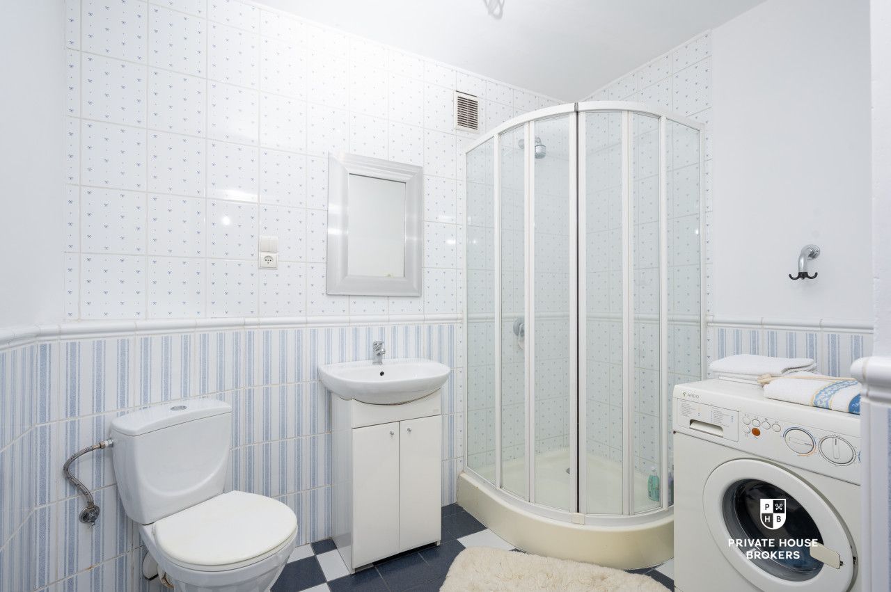 Funkcjonalny dom w zabudowie bliźniaczej – cicha, a zarazem doskonale skomunikowana Lokalizacja! - Dom - Sprzedaż - Kraków, Podgórze / Bieżanów-Prokocim