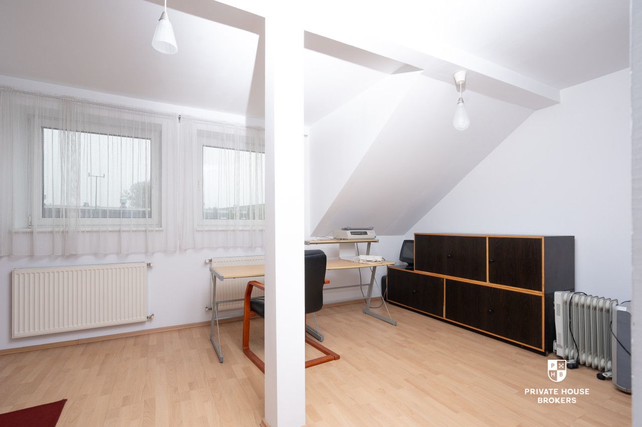 Funkcjonalny dom w zabudowie bliźniaczej – cicha, a zarazem doskonale skomunikowana Lokalizacja! - Dom - Sprzedaż - Kraków, Podgórze / Bieżanów-Prokocim